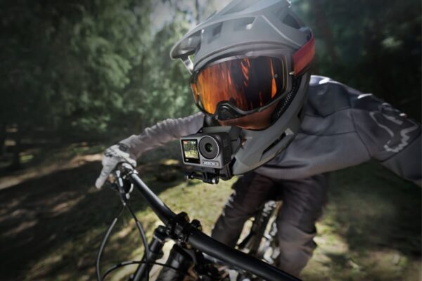 DJI Osmo Action - Helmet Chin Mount